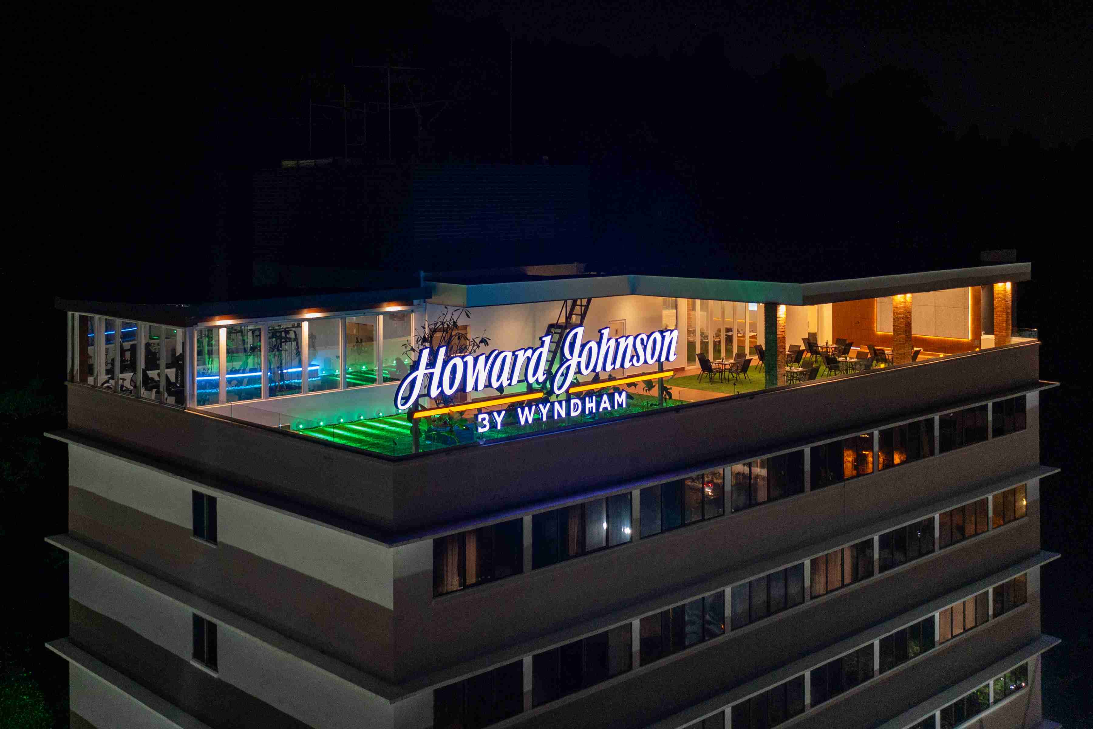 Howard Johnson by Wyndham Kota Kinabalu City Centre accommodation photo