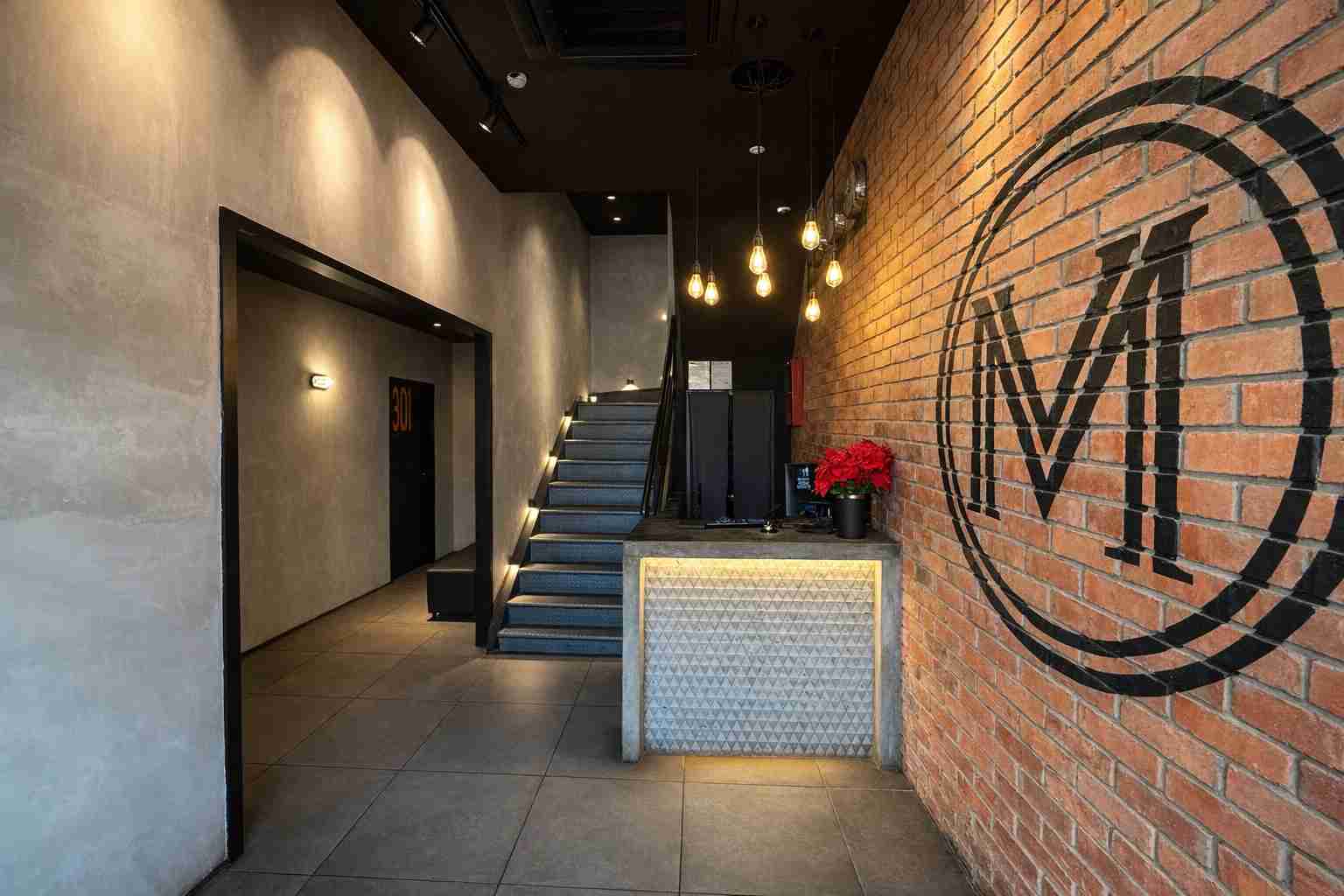 Monaco Boutique Hotel Kampung Air accommodation photo