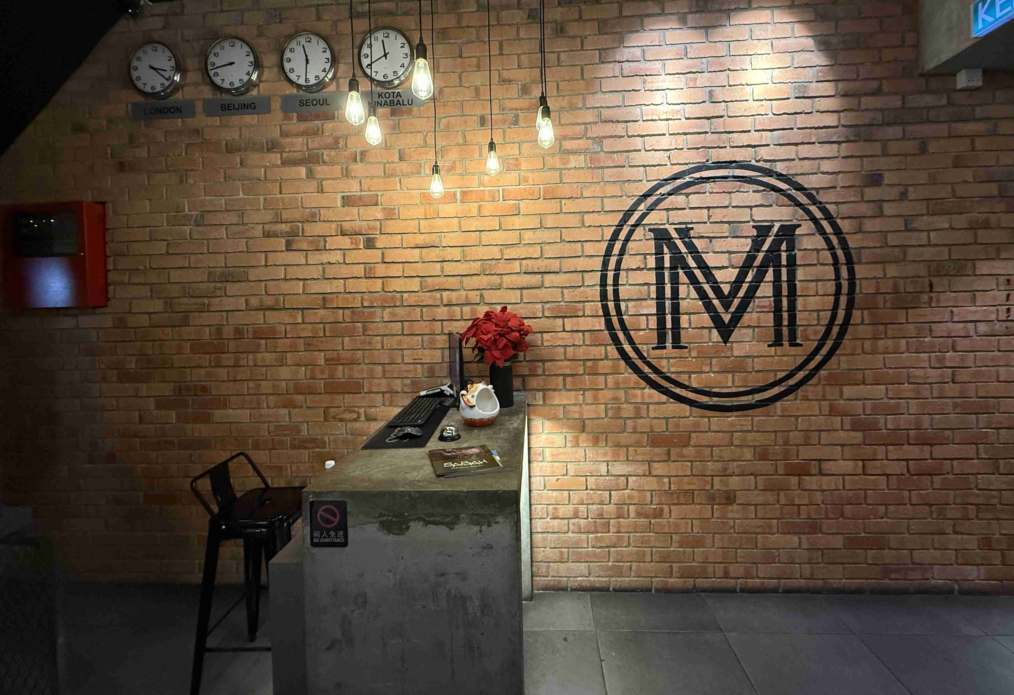 Monaco Boutique Hotel Kampung Air accommodation photo