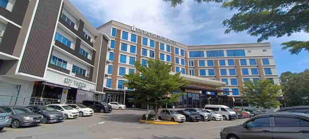 Lintas Platinum Hotel  accommodation photo