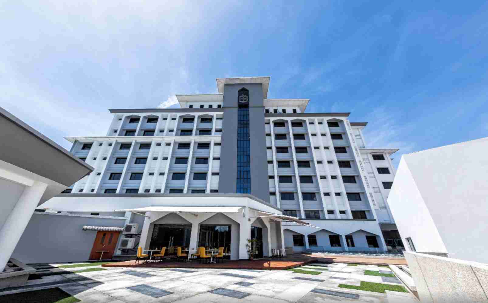 Raia Hotel Kota Kinabalu  accommodation photo
